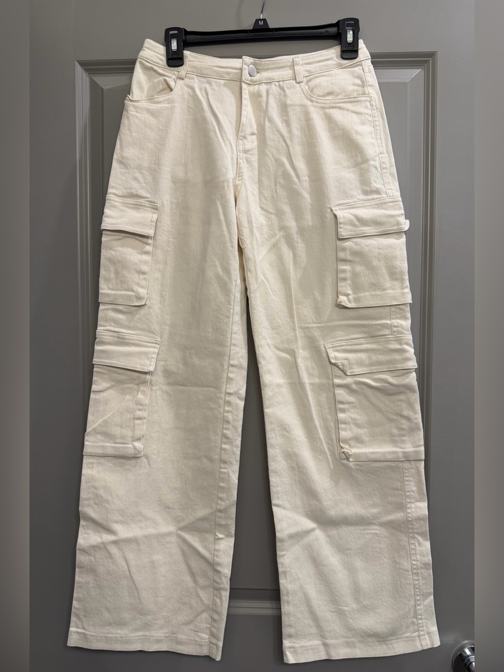 Klesis Women’s Cream Cargo Pant